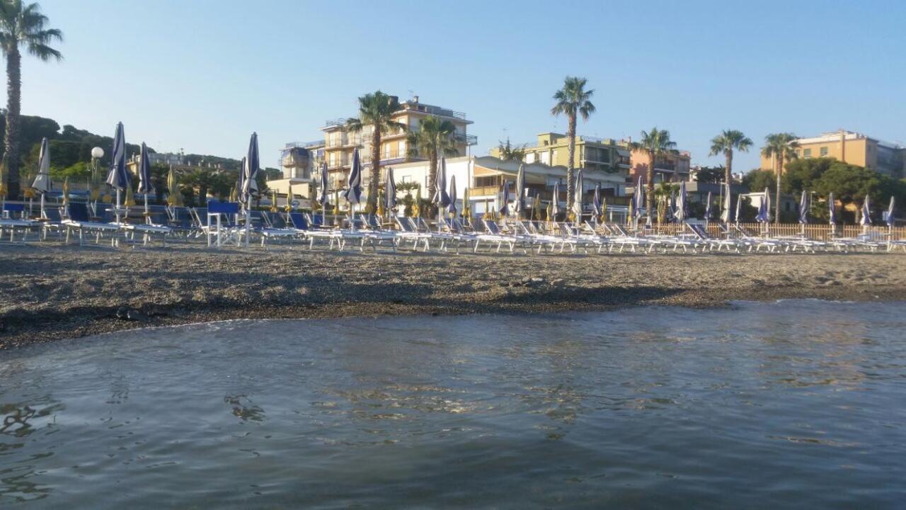 Hotel Villa San Giuseppe Сан-Бартоломео-аль-Маре Экстерьер фото