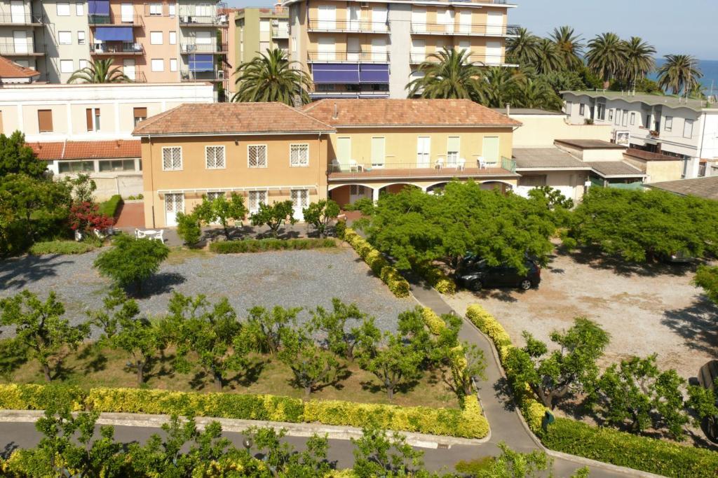 Hotel Villa San Giuseppe Сан-Бартоломео-аль-Маре Экстерьер фото