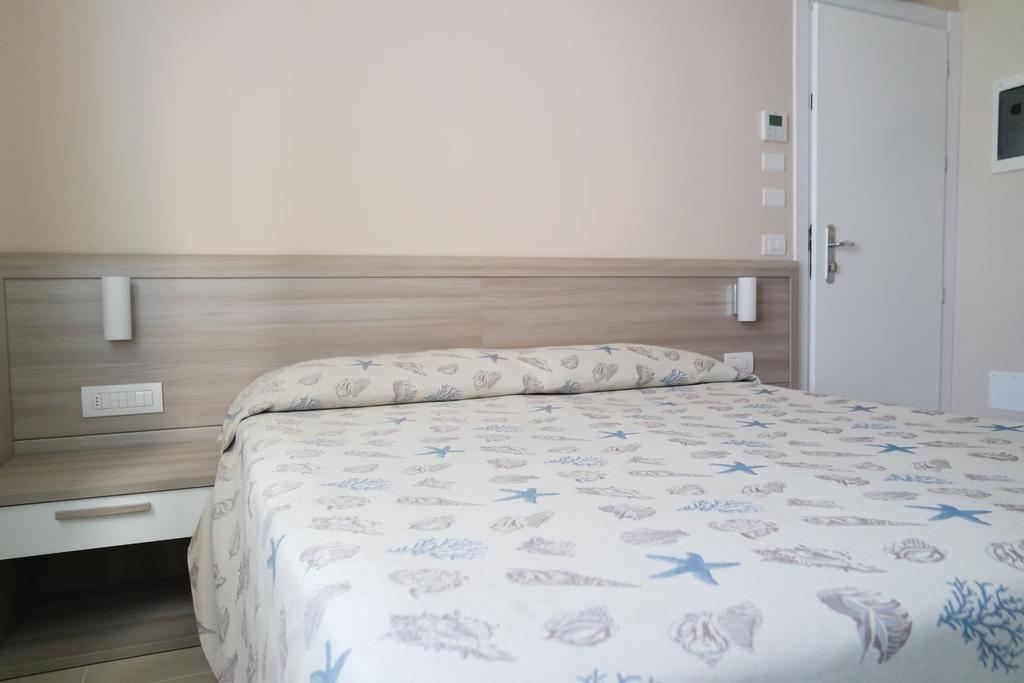 Hotel Villa San Giuseppe Сан-Бартоломео-аль-Маре Экстерьер фото